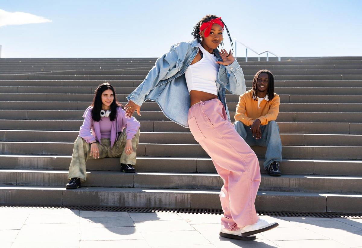 Celebrity Street Style: Steal the Look without Breaking the Bank